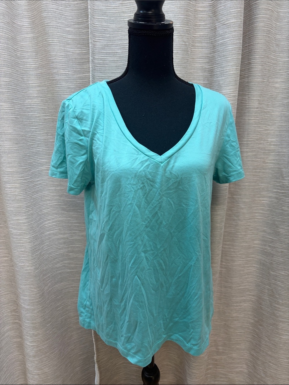 Eddie Bauer Women's V-Neck Short Sleeve Tee in Aqua